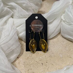 Gold Sacred Heart Earrings Vintage Style Heart Dangles Romantic Baroque Jewelry